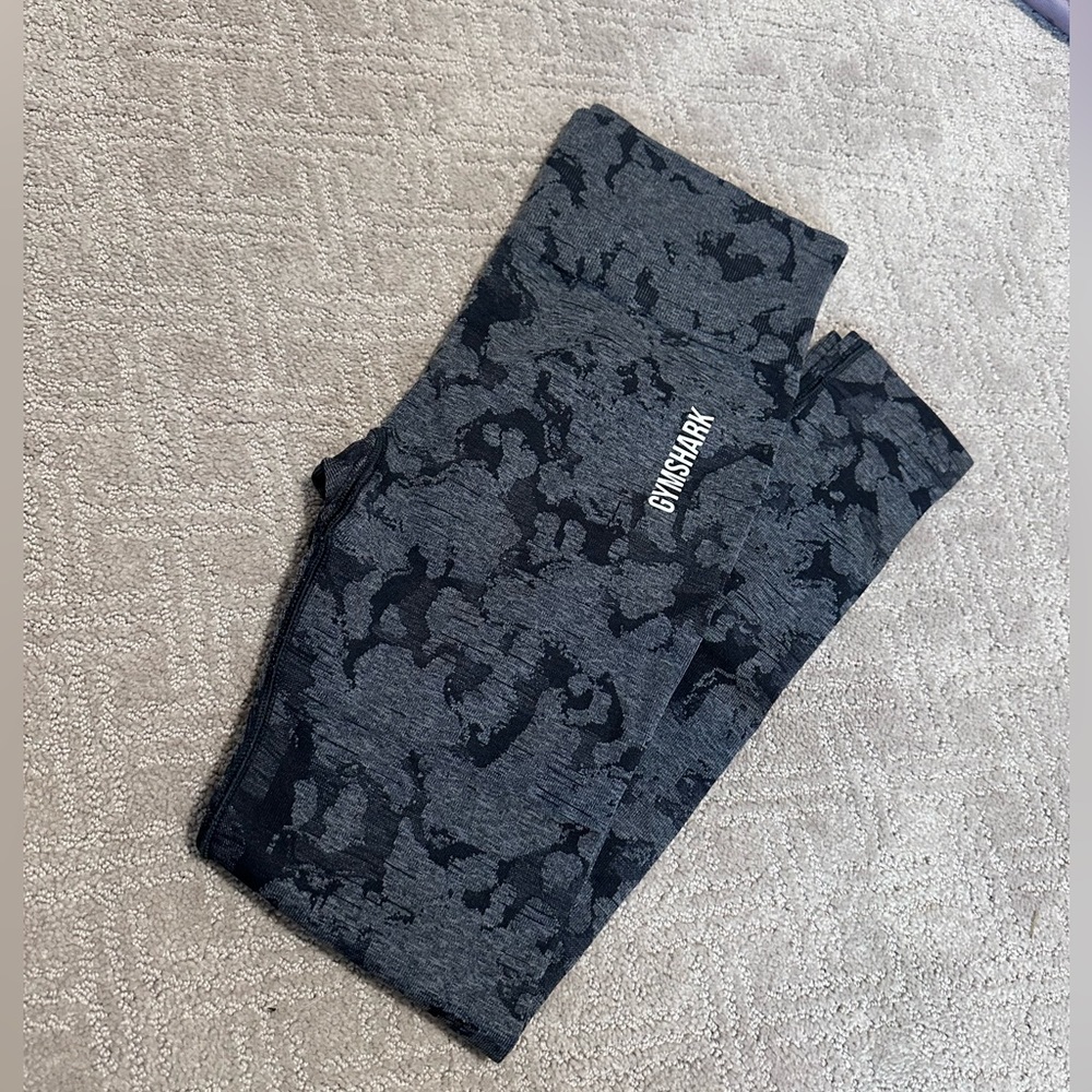 Gymshark Adapt Animal size S